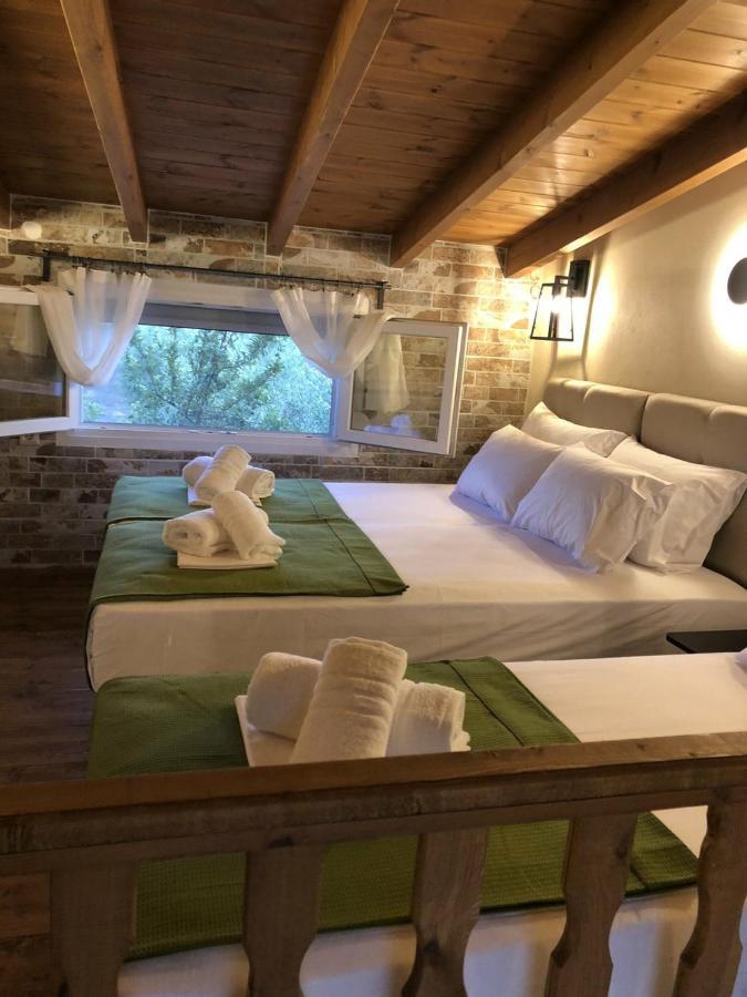 Green Olive Studios 2 Ayios Mamas Exteriör bild